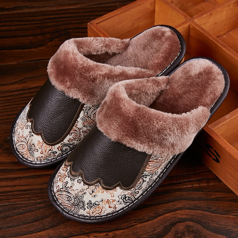 Men's Luxury Fur and Leather Slippers - Image 4