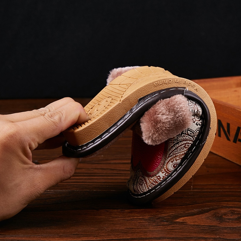Men's Luxury Fur and Leather Slippers - Image 7